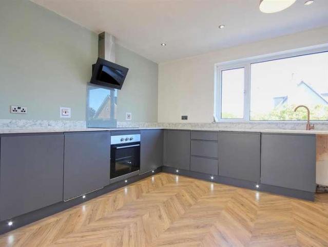 House for sale in Leven