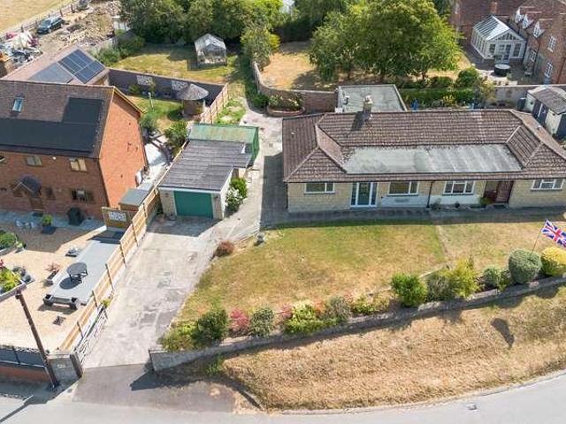 House for sale in Piddington, Evershot