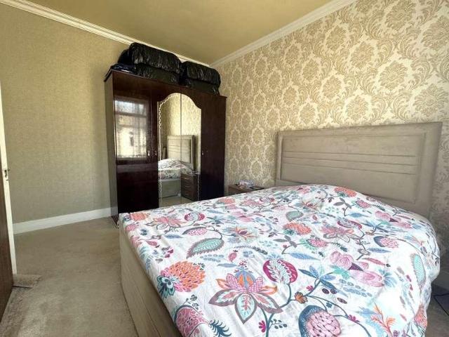 House for sale in Little Ilford, Greater London