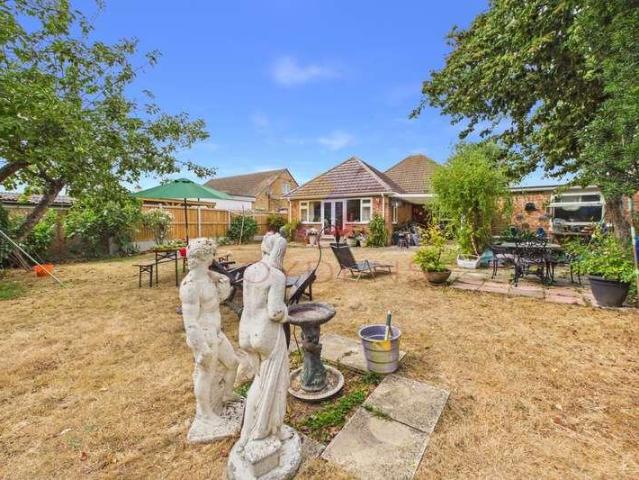 House for sale in Weeley, Dale Hill