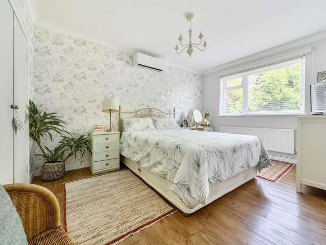 House for sale in Newnham, Bedford