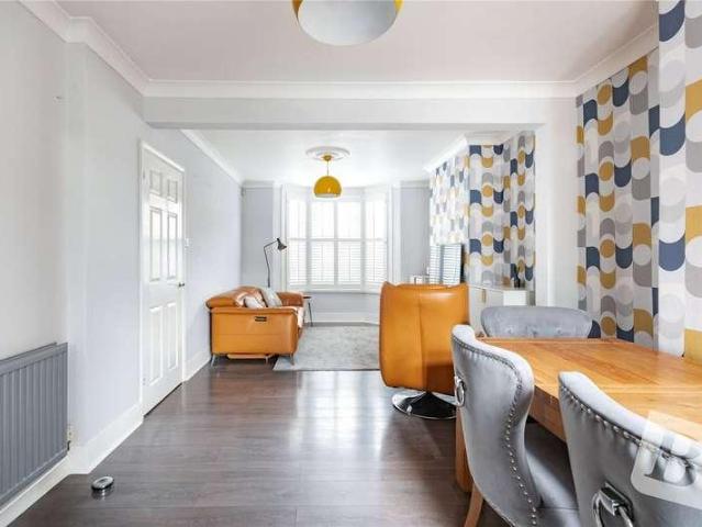 House for sale in Romford, Havering