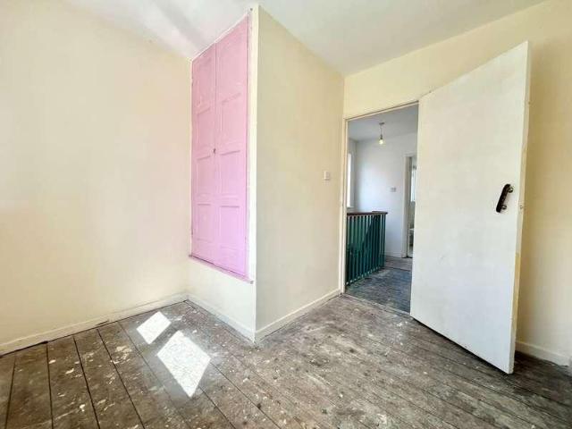House for sale in Woodsetton, Coseley