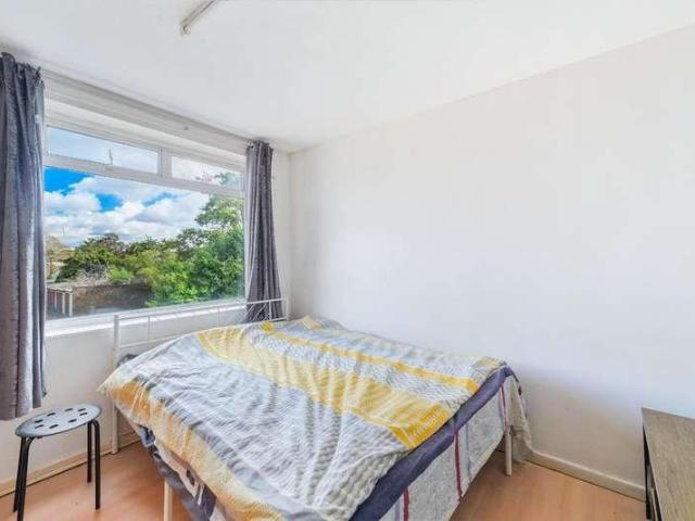 House for sale in West Ewell, Ewell