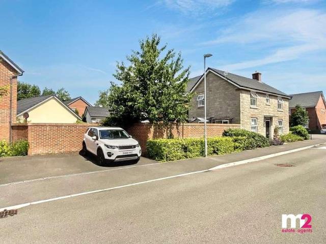 House for sale in Penperlleni, Wales