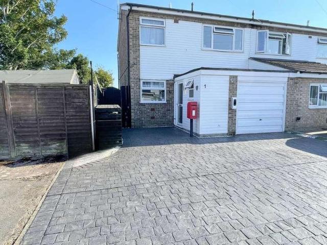 House for sale in Brightlingsea, Dale Hill