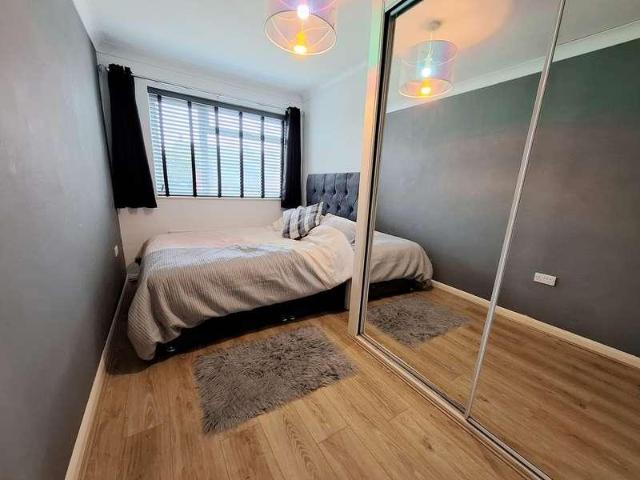 House for sale in Beeston, Sandy