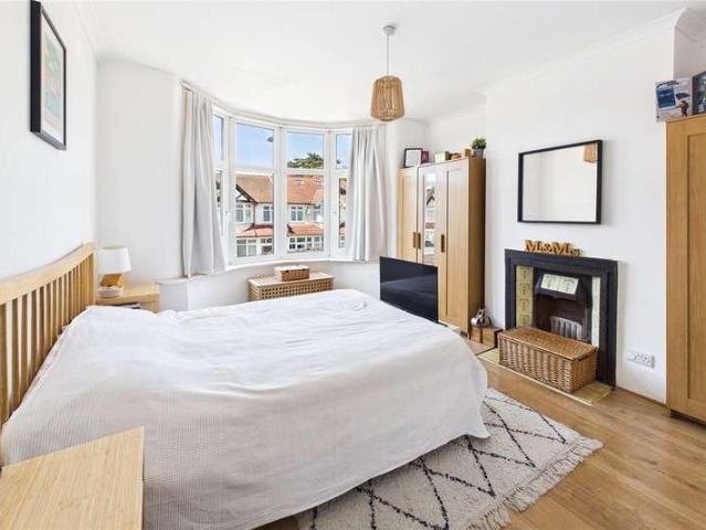 House for sale in London Borough of Croydon, Norbury