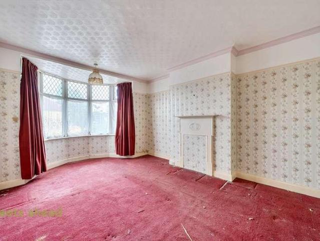 House for sale in London Borough of Croydon, Addiscombe