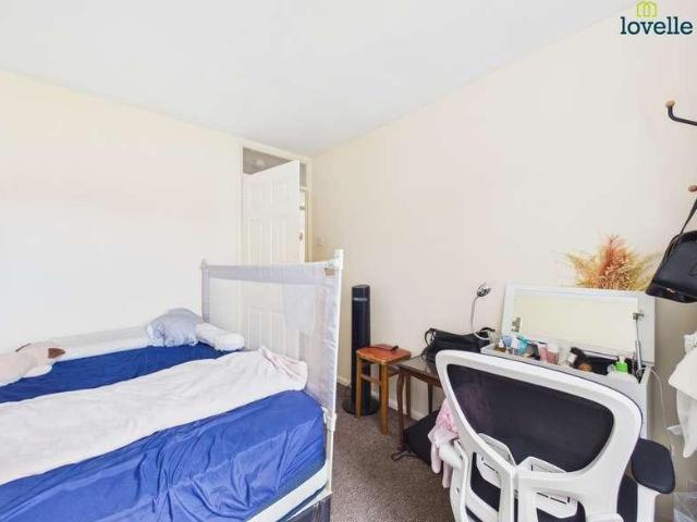 House for sale in Glebe Park, Lincoln