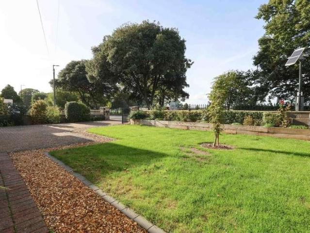 House for sale in West End, Clevedon