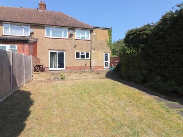 House for sale in Round Green, Luton