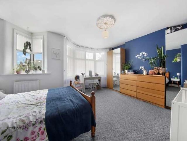 House for sale in London Borough of Croydon, Thornton Heath
