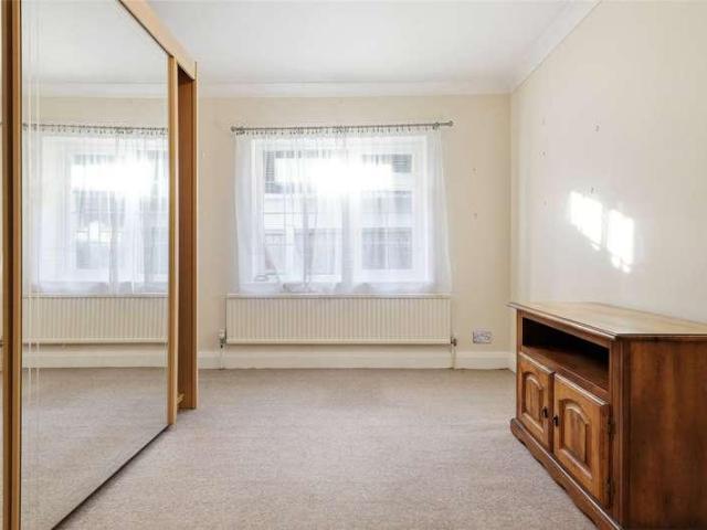 House for sale in North Shoebury, Alton Barnes