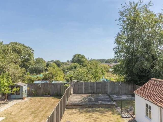House for sale in New Catton, East Bank