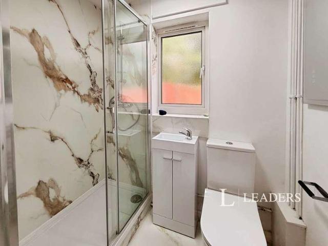 House for sale in Mansfield, East Midlands