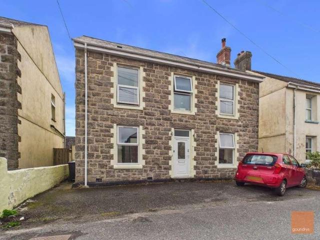 House for sale in Scredda, Cornwall