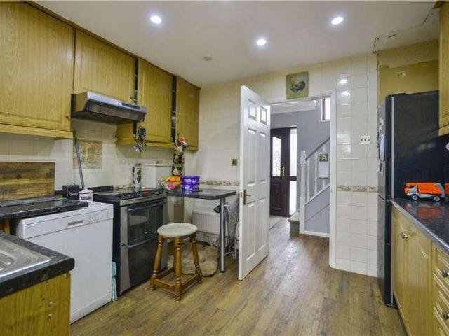 House for sale in Chipping Hill, Essex