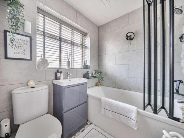 House for sale in Moreton On Lugg