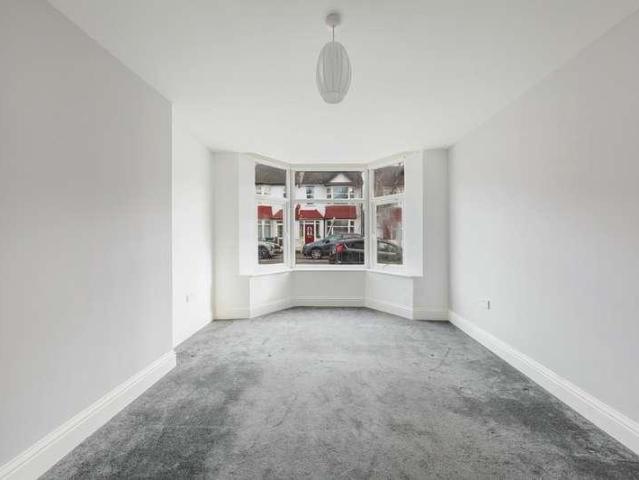 House for sale in London Borough of Croydon, Thornton Heath