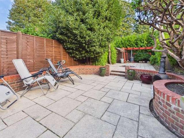 House for sale in Newbury, West Berkshire