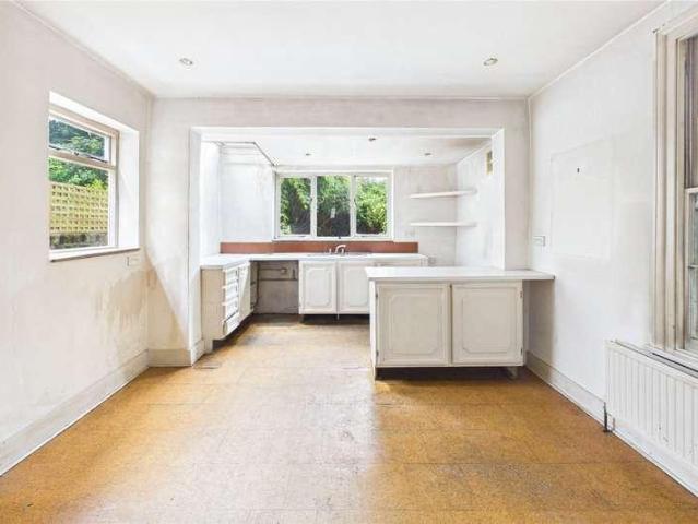 House for sale in Herne Hill, Greater London