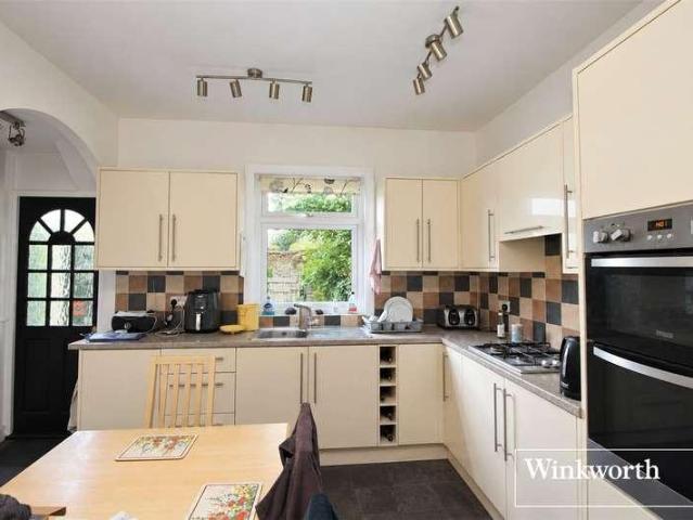 House for sale in Borehamwood, Hertsmere