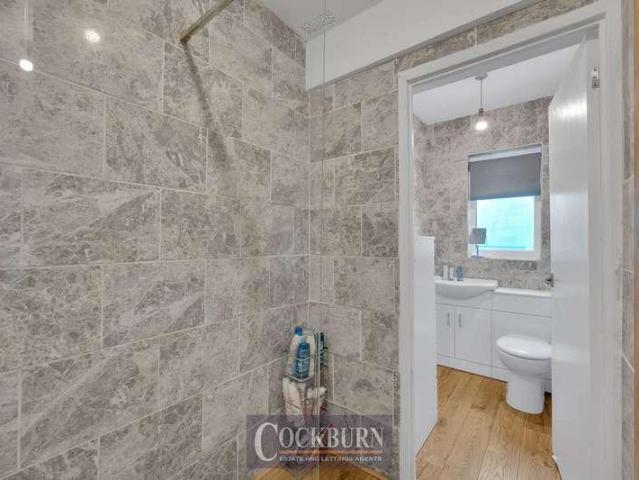 House for sale in Middle Park, Greater London