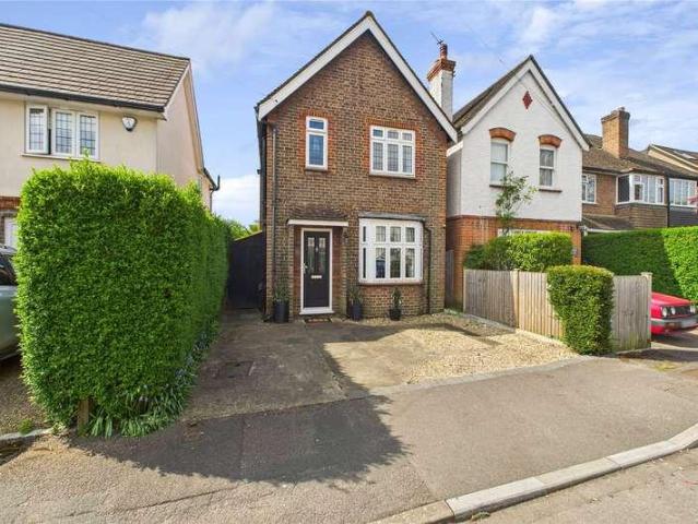 House for sale in Horsell, Woking