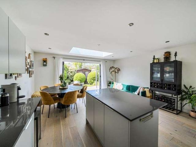 House for sale in Clewer Village, Windsor