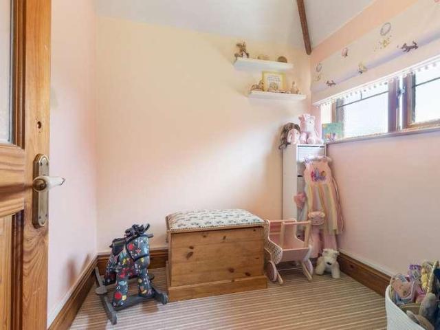 House for sale in Tunnel Hill, Forthampton