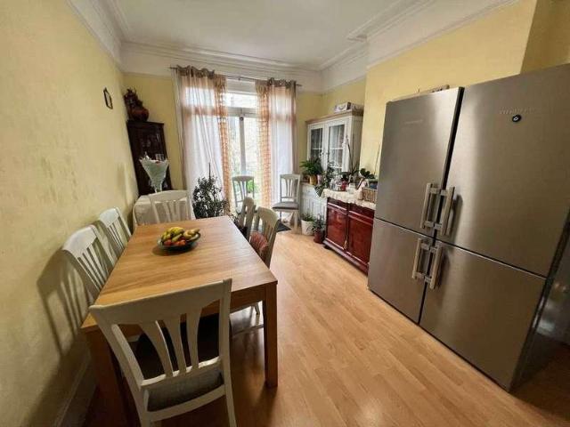 House for sale in Lower Edmonton, Edmonton