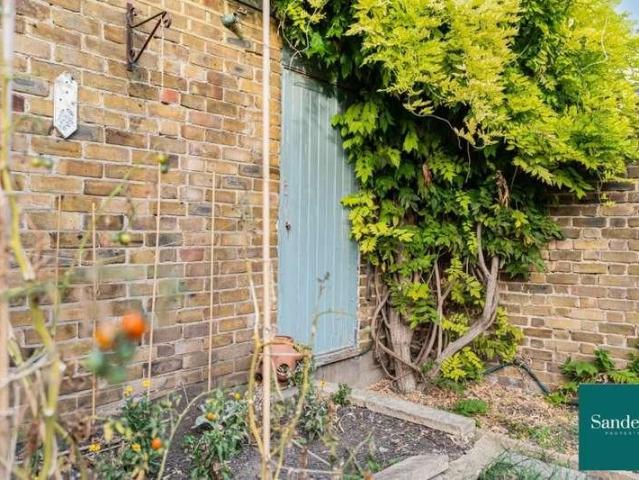 House for sale in Mayville Estate, Greater London