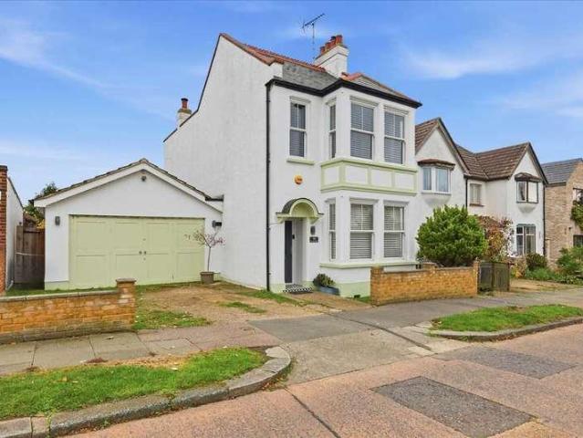 House for sale in Alton Barnes, Essex