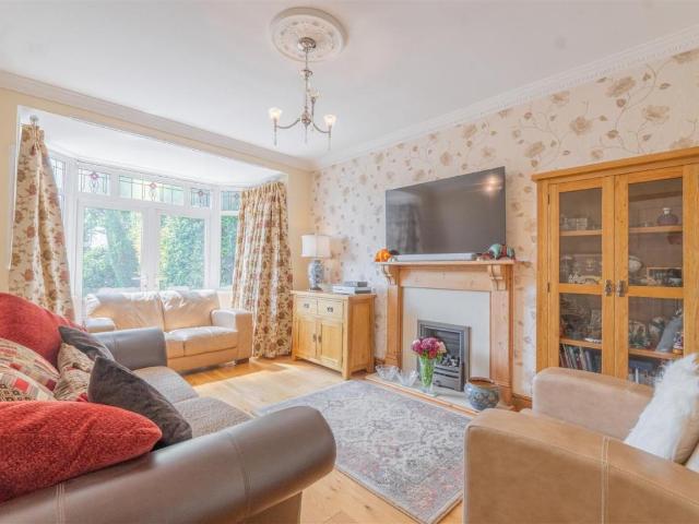 House for sale in Cradley, West Midlands