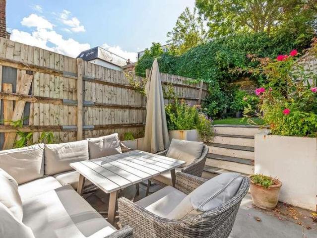 House for sale in West Norwood, Greater London