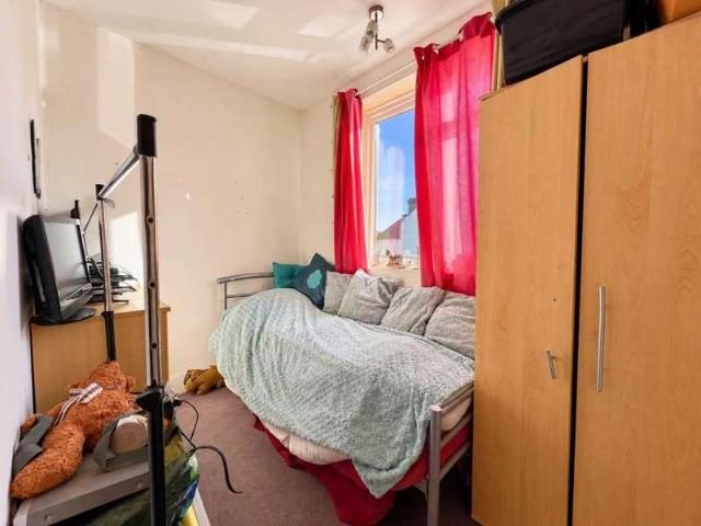 House for sale in London Borough of Newham, Greater London