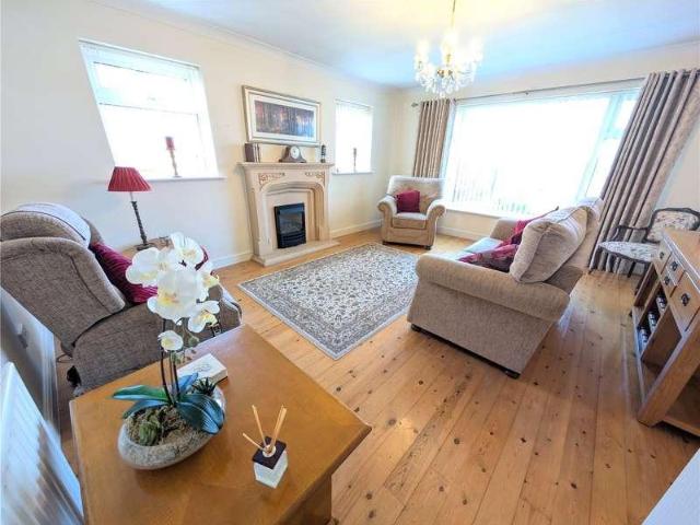 House for sale in Elmton, East Midlands