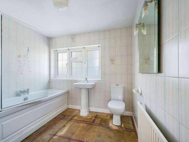 House for sale in Red Hill, Surrey