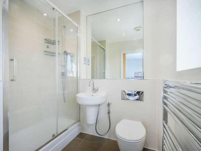 House for sale in Emmbrook, Wokingham