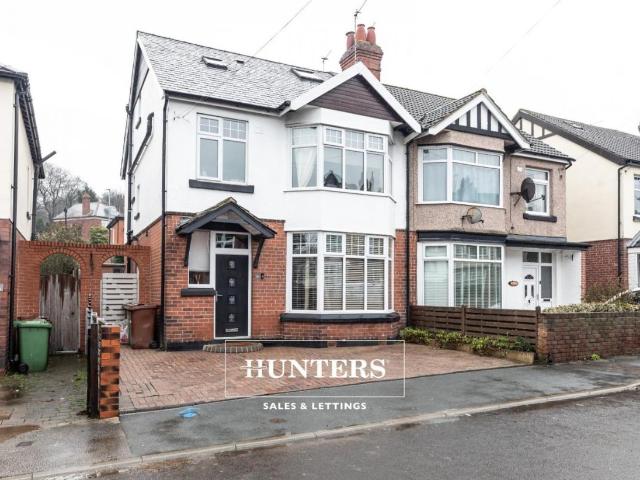 House for sale in Glasshoughton, Castleford