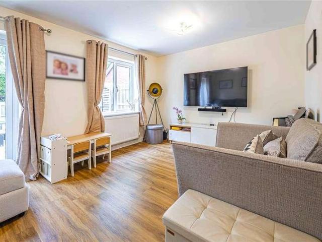 House for sale in Edlesborough, Buckinghamshire