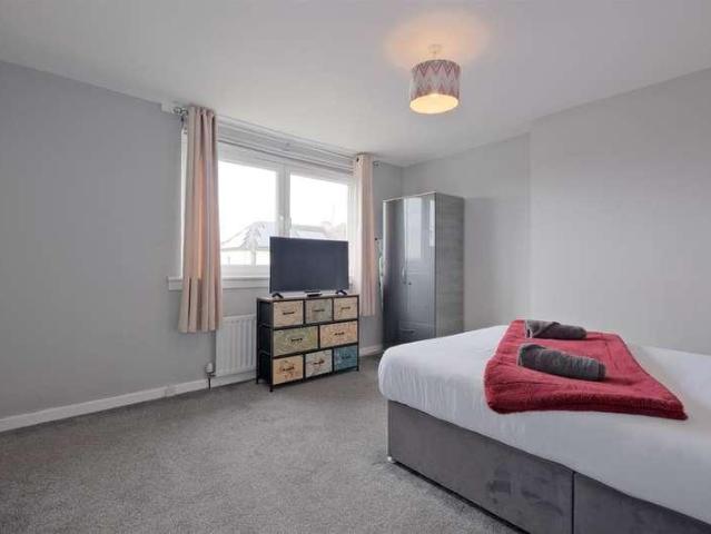 House for sale in Motherwell, Scotland