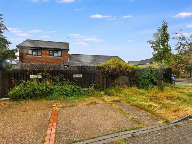 House for sale in Friday Street, Eastbourne