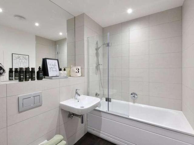 House for sale in High Wycombe Community Board, High Wycombe