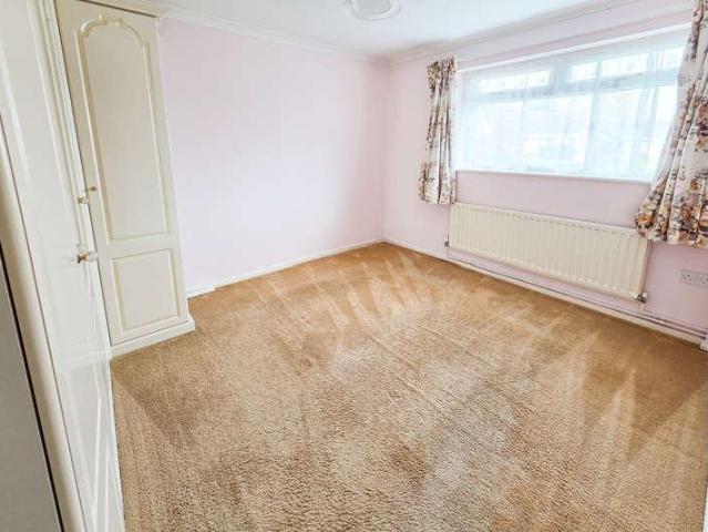 House for sale in Thurloxton, Somerset