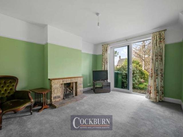 House for sale in Edgebury, Greater London