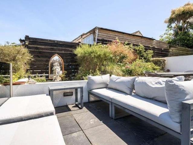 House for sale in Budlake, Devon