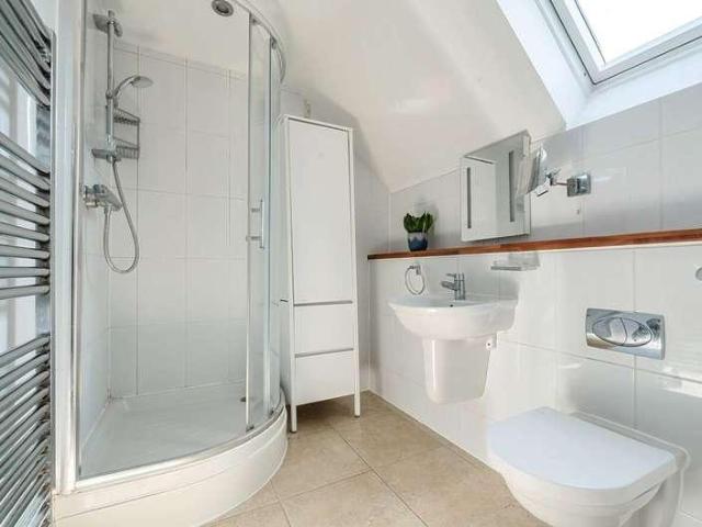 House for sale in Twyford