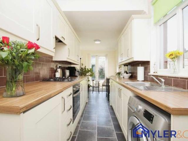 House for sale in Widnes, Upton Rocks